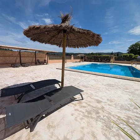 Maison Centre Jardin Piscine Partagee * Goudargues